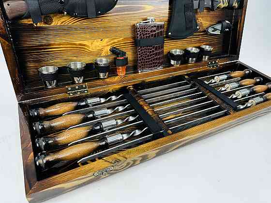 Подарунковий набір шампурів у дерев'яному кейсі МИСЛИВЕЦЬ LUX HAPPY DAYS Тернопіль