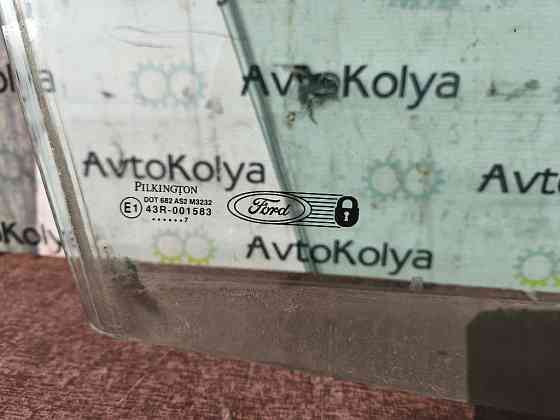 Скло дверей переднє праве Ford Fusion 2002-2012 Ковель