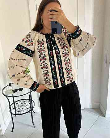 Женская современная вышиванка молочного цвета под старинный домотканый лен коттон 80% полиэстер 20% Одесса