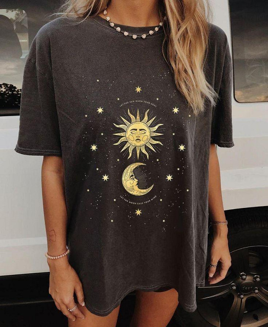 Футболка женская с принтом  46 Черная 2664085054 Днепр - изображение 1