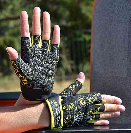 Перчатки для фитнеса Power System PS-2910 Classy Женские Yellow M Луцк