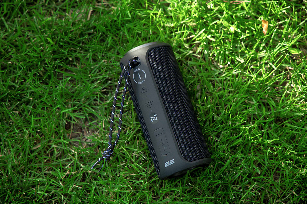 Портативна акустична система 2E SoundXTube2 30Вт, ВТ 5.0, MP3, TWS, Party Mode, IPX7, Чорний Киев - изображение 3