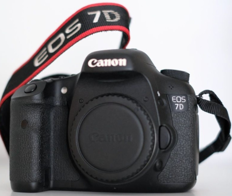 Canon 7D, новое состояние. Можно с 18-135mm, 50mm объективом. Харьков - изображение 4
