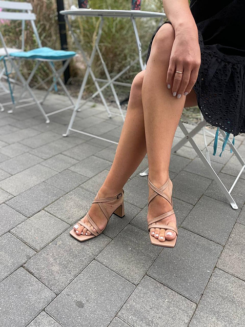 LIRIO Босоніжки жіночі капучино шкіряні LIRIO L0275/8073-72 літні на підборах / Стильні босоніж Коломыя - изображение 2