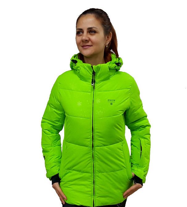 Зимняя женская  куртка 