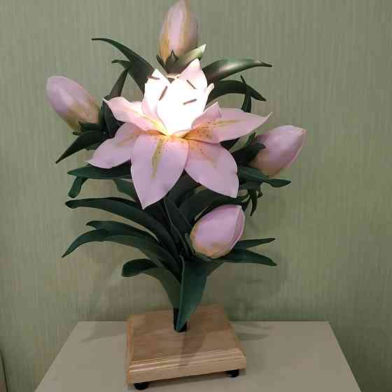 Світильник-нічник "Махрова рожева лілія" Дніпро