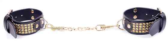 Наручники из искуственной кожи с кристаллами Fetish Boss Series - Handcuffs with cristals Gold, BS3300095 Sex Aura Киев