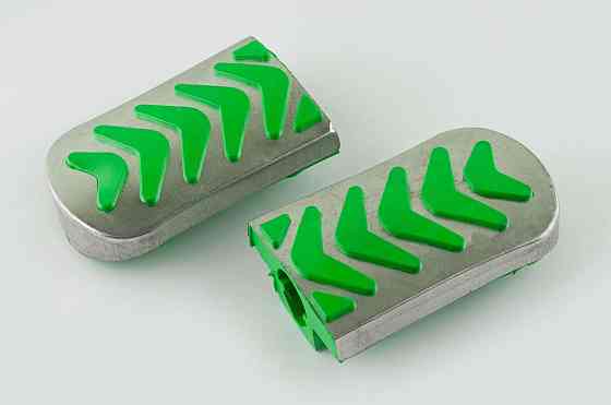 Гумки підніжок водія мопед Дельта (зелені з хромованою вставкою ) Мукачево