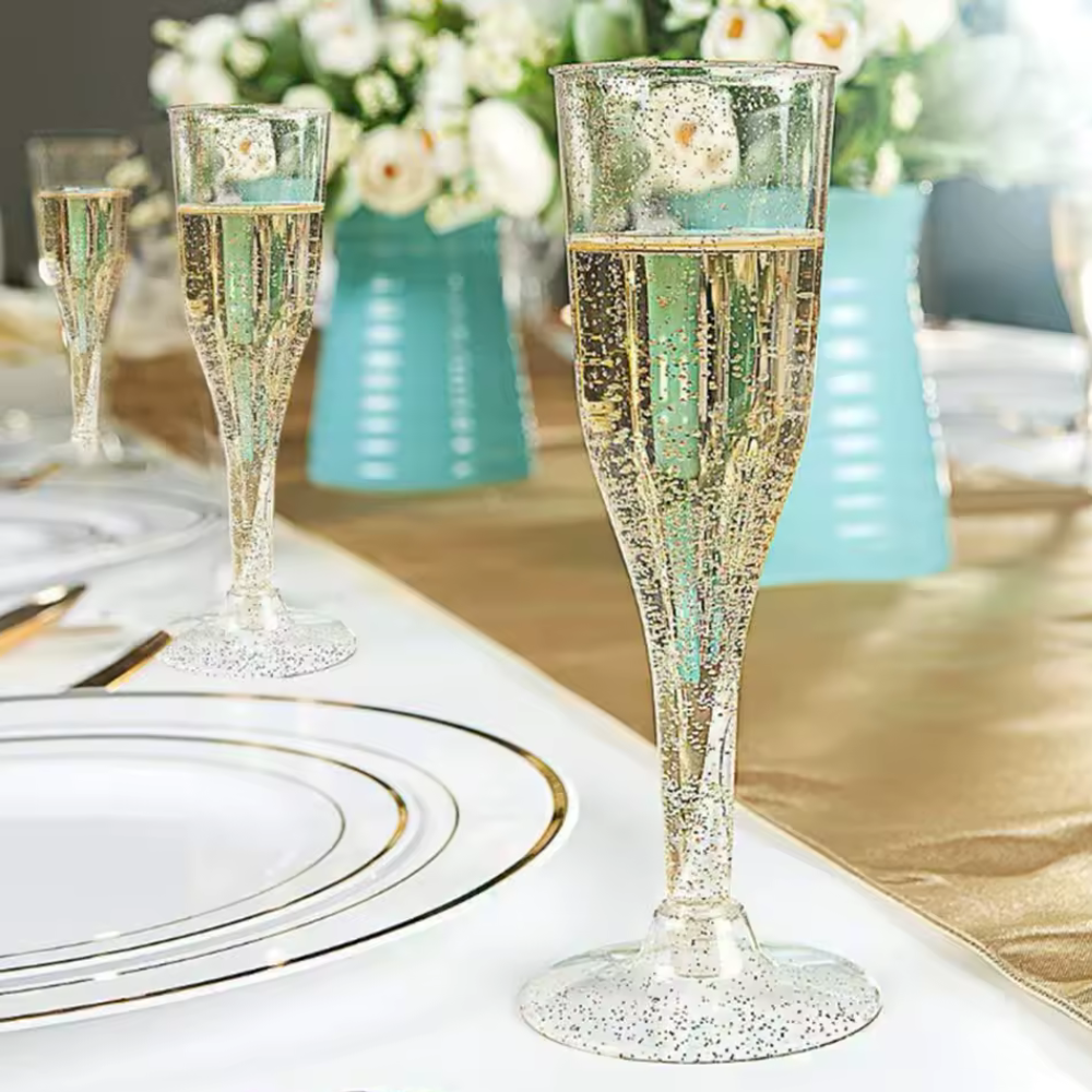 Набор пластиковых бокалов для шампанского 6 шт премиум класса 133 мл,праздничные с золотистыми блестками Каменец-Подольский - изображение 7