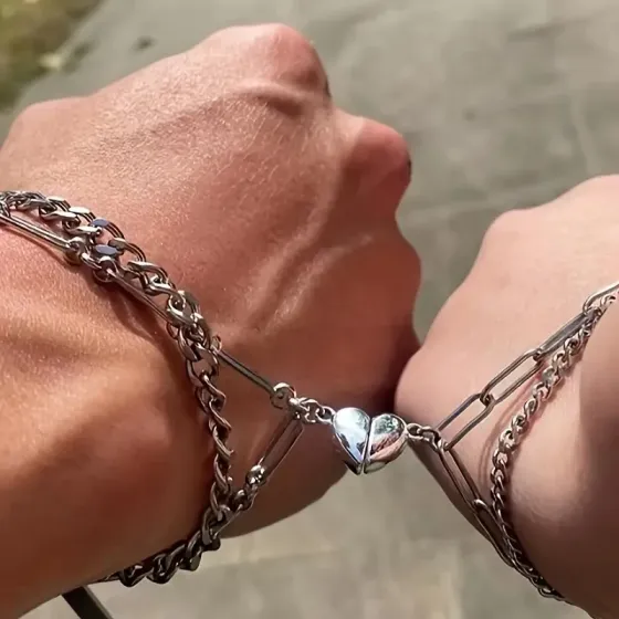 Парные браслеты из нержавеющей стали с подвеской-сердцем Киев