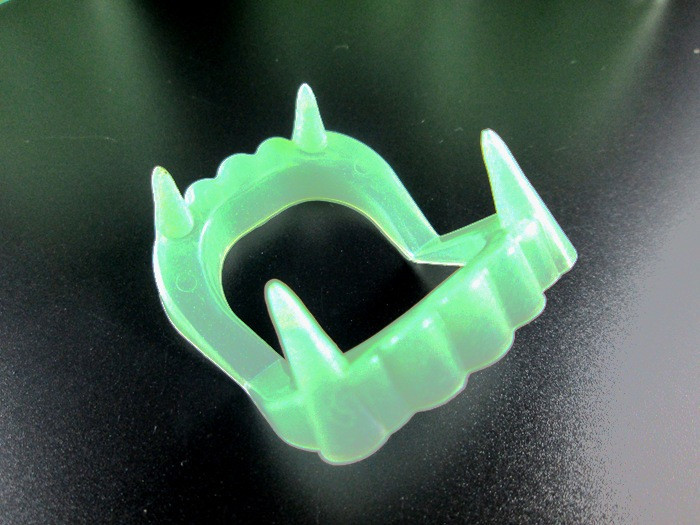 Зубы вампира для детей 4 на 5 см салатовый Киев - изображение 2