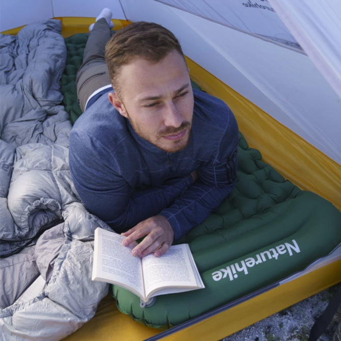 Матрац надувний із підголовником Naturehike CNK2300DZ0001, темно-синій Киев - изображение 4