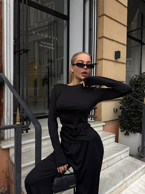 Жіночий базовий прогулянковий костюм-двійка: лонгслів і штани турецький мікродайвінг Чорний Одеса - фото 8