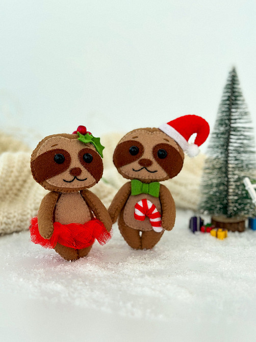 "Новорічна ялинкова прикраса з фетру ручної роботи - лінивець хлопчик" Київ - фото 4