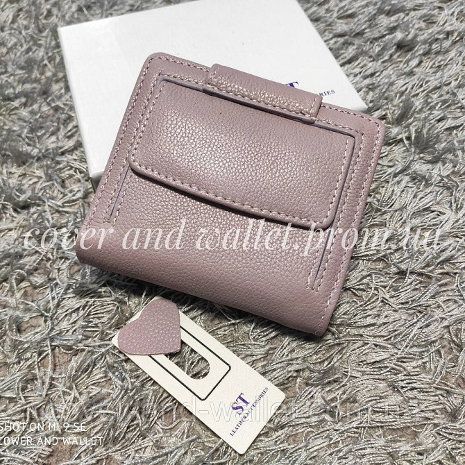 Светло розовый женский кожаный кошелек среднего размера ST Leather Киев - изображение 3