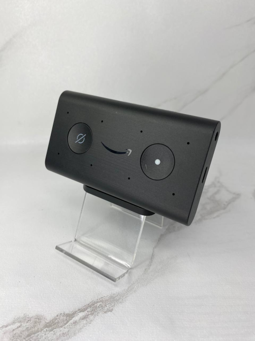 Б/в Автомобільний голосовий помічник Amazon Echo Auto смарт-модуль з Alexa та 8 мікрофонами (Black) Київ - фото 2