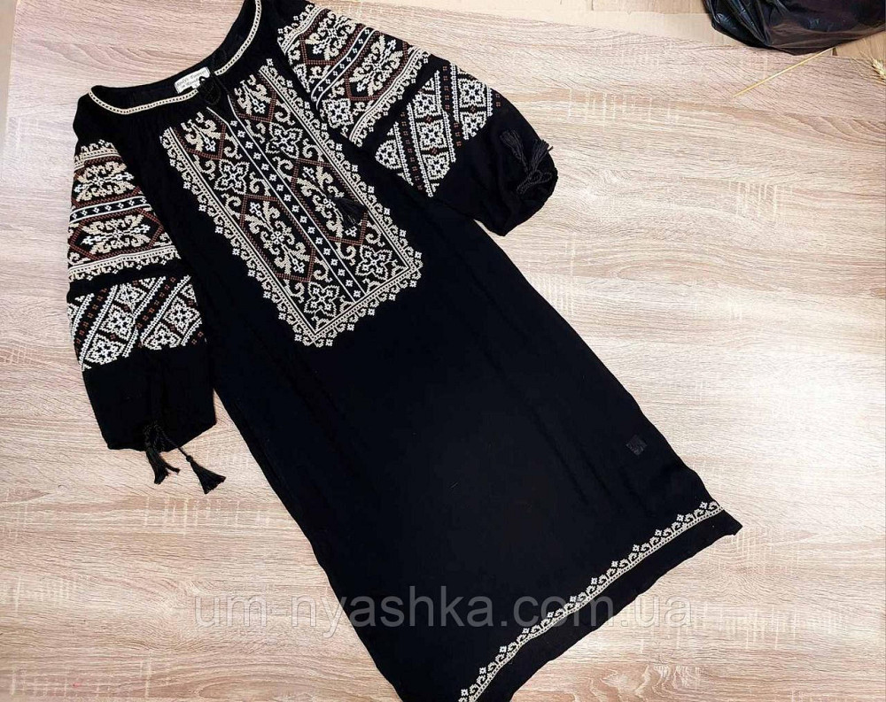 Жіноча вишита сукня на натуральному полотні Софія Кривий Ріг - фото 2