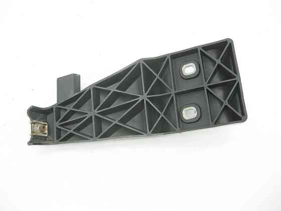 Mercedes-Benz  A1668804600 Бічний тримач заднього бампера праворуч ML/GLE W166 GLE Coupe C292 GL/GLS X166 Одесса