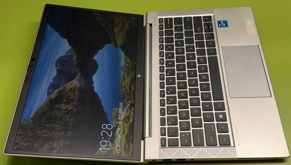 Ультрабук : HP Elite Book 830 G8 (i7- 1185g 7, 13.3