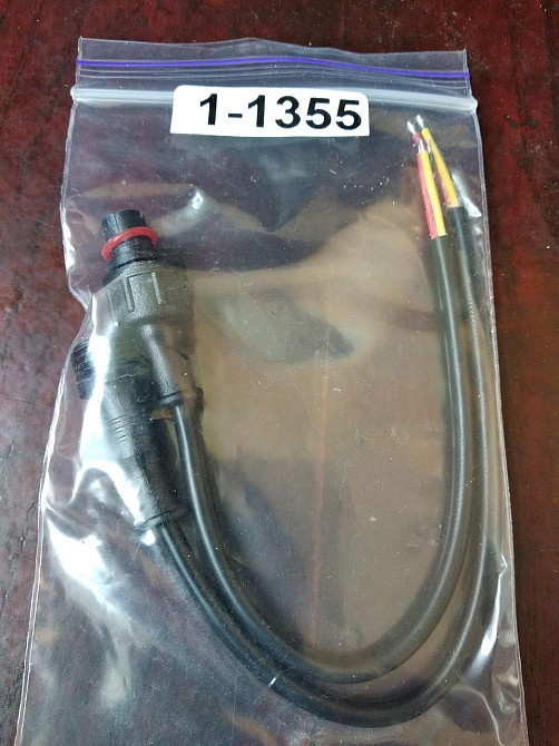 Разъёмы водонепроницаемые M10, 3pin, IP67, с кабелем Полтава - изображение 1