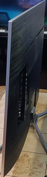 Телевизор Samsung 49" 4K Ultra HD / Smart TV Wi-Fi T2/ Tizen / Slim Київ - фото 2