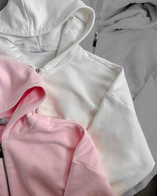 Женский стильный укороченный худи на молнии и капюшоном петля + Рибана Барби Одесса - изображение 4