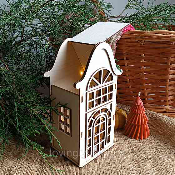Декоративний будиночок з дерева 22 см , Скандинавський стиль, LED підсвітка Ірпінь