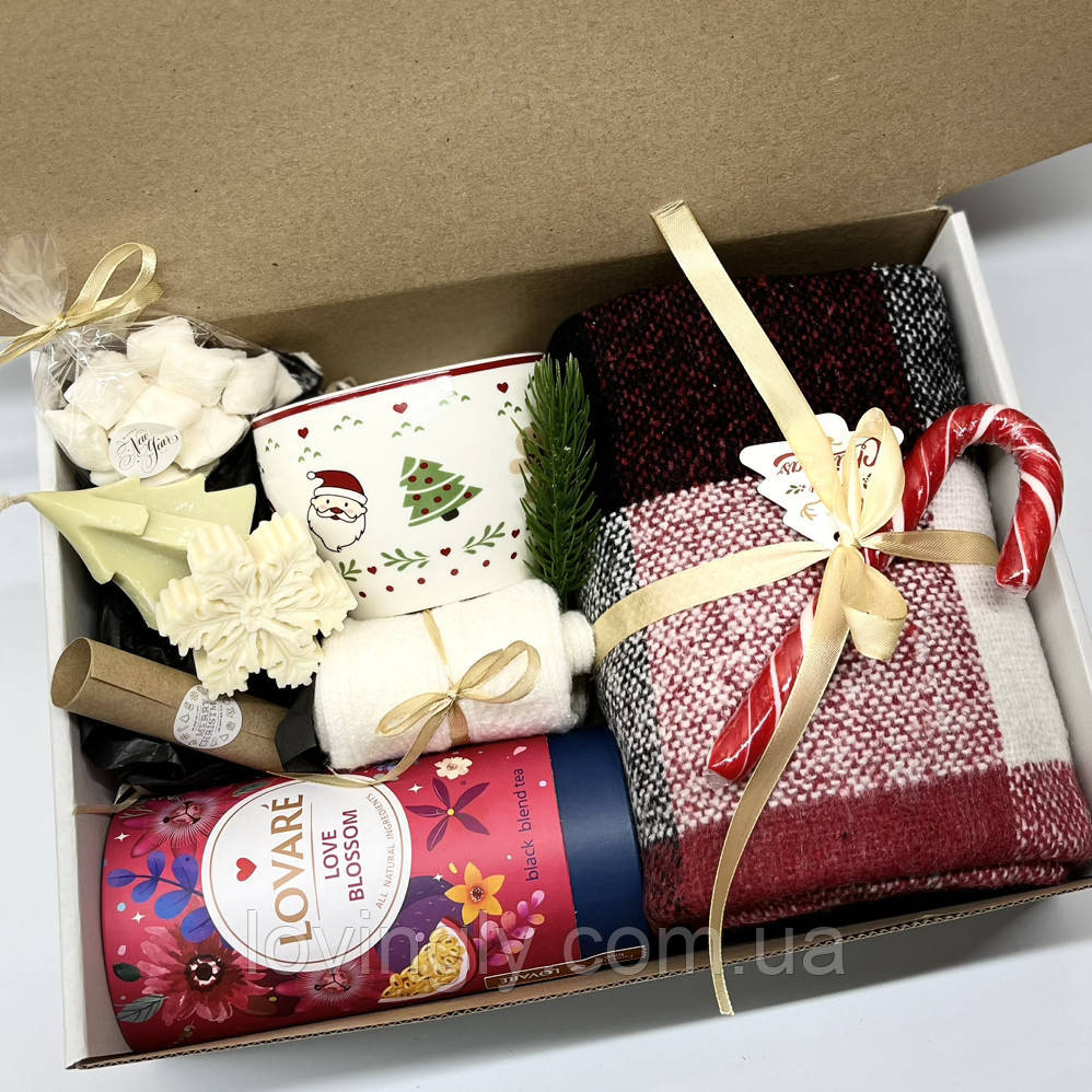 Новорічний подарунковий бокс для затишку з пледом, чашкою, чаєм і натуральними свічками Ірпінь - фото 8