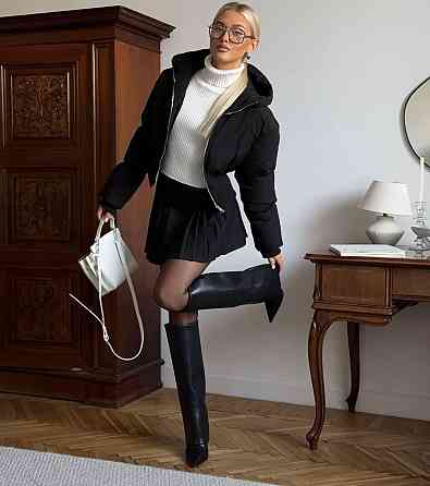 Жіноча стильна повсякденна куртка щільна плащівка Одеса