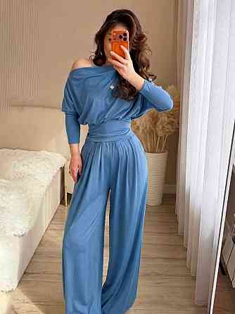Жіночий стильний повсякденний костюм-двійка з віскози Блакитний Одеса