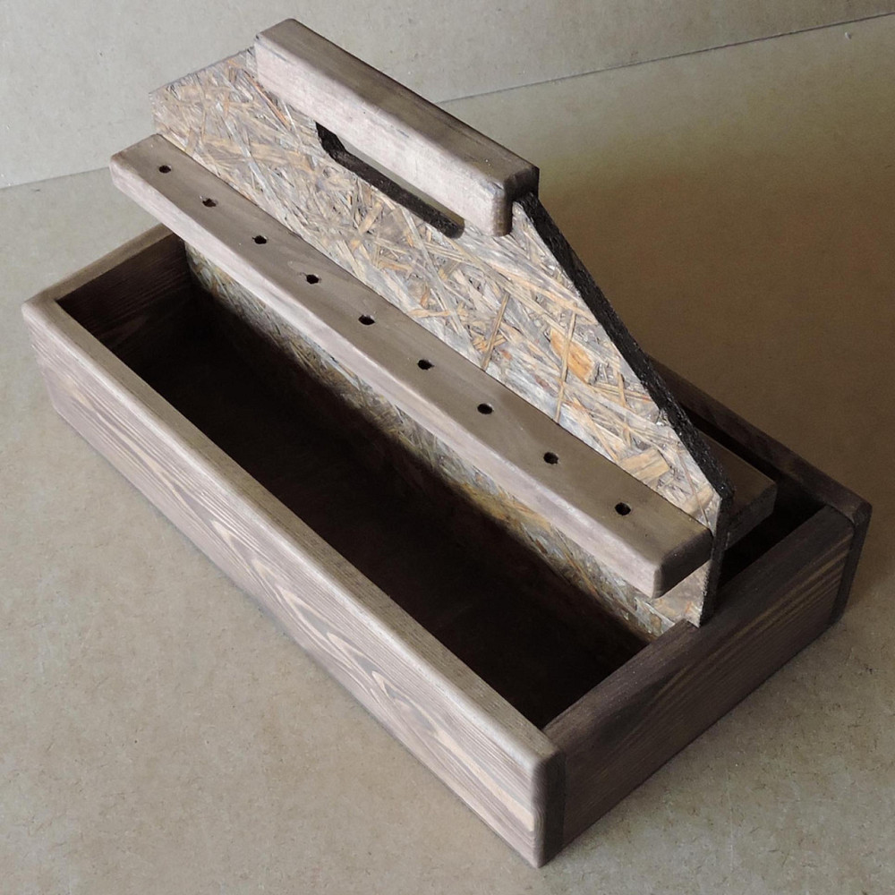 Ящик-переноска для инструментов 