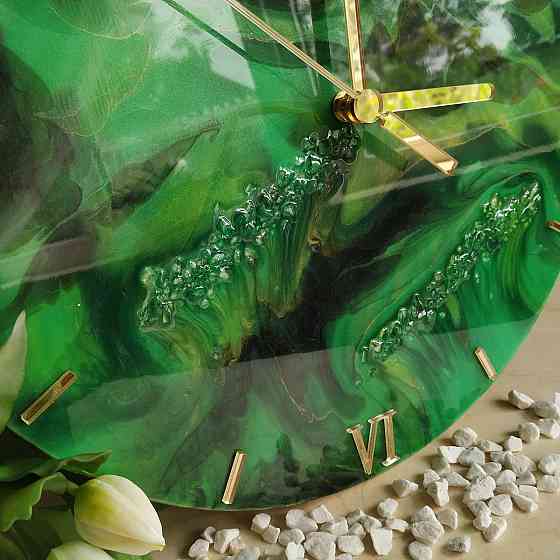 Часы настенные 40 см из эпоксидной смолы ручной работы Днепр