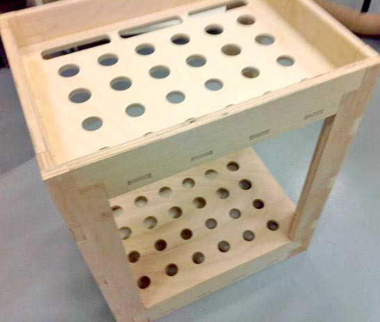 Органайзер для садового инвентаря 