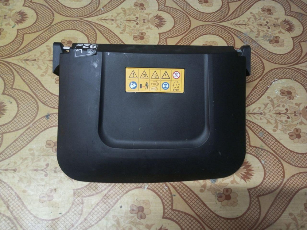 Люк Аккумуляторной бесщеточной газонокосилки PARKSIDE PERFORMANCE PRMA 40-LI B2 Б/У Полтава - изображение 1