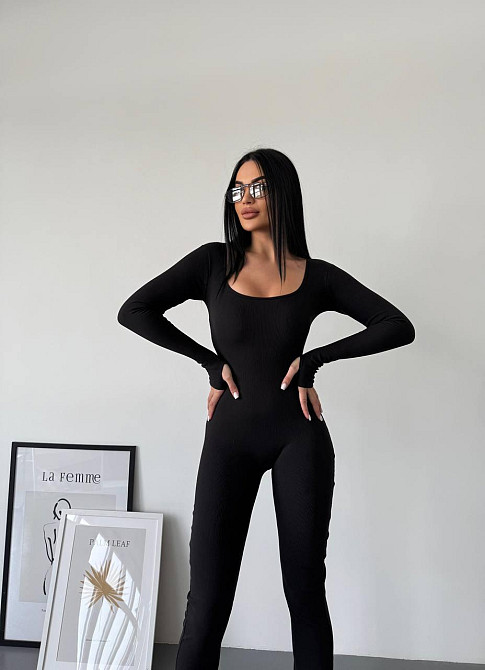 Жіночий стильний повсякденний комбінезон щільний рубчик трикотаж Одеса - фото 4