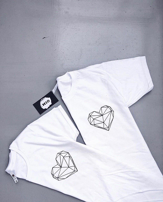 Белые Парные футболки для парня и девушки - Серце ! Черновцы - изображение 1