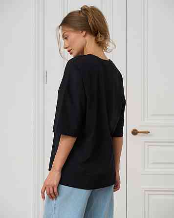 Футболка жіноча оверсайз кругла горло Nicoletta — Чорна M Київ