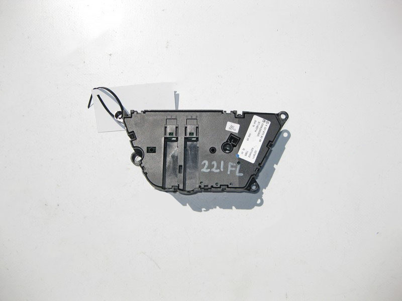 Mercedes-Benz  A2218709058 7J22 Блок кнопок керування переднім лівим сидінням з пам'яттю S-Class W221 Одеса - фото 2