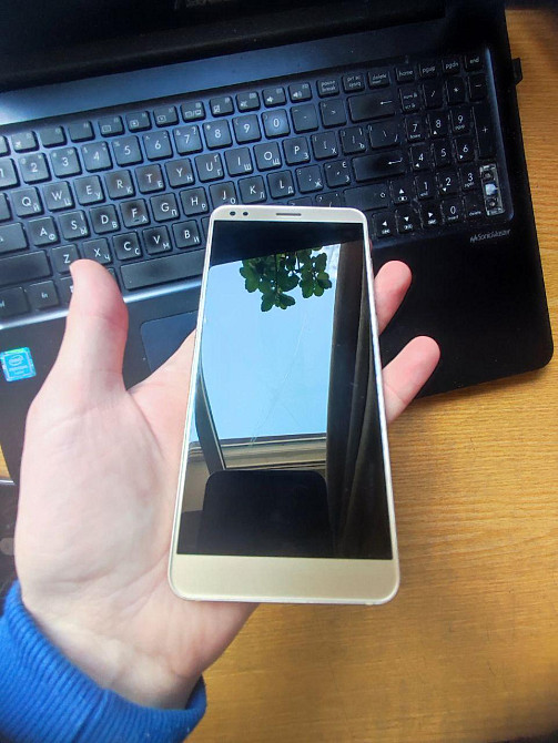 Смартфон ZTE Blade V9 3/32GB Gold Київ - фото 1