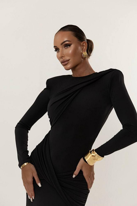 Жіноча елегантна приваблива максі-сукня з мікродайвінга Одеса - фото 2