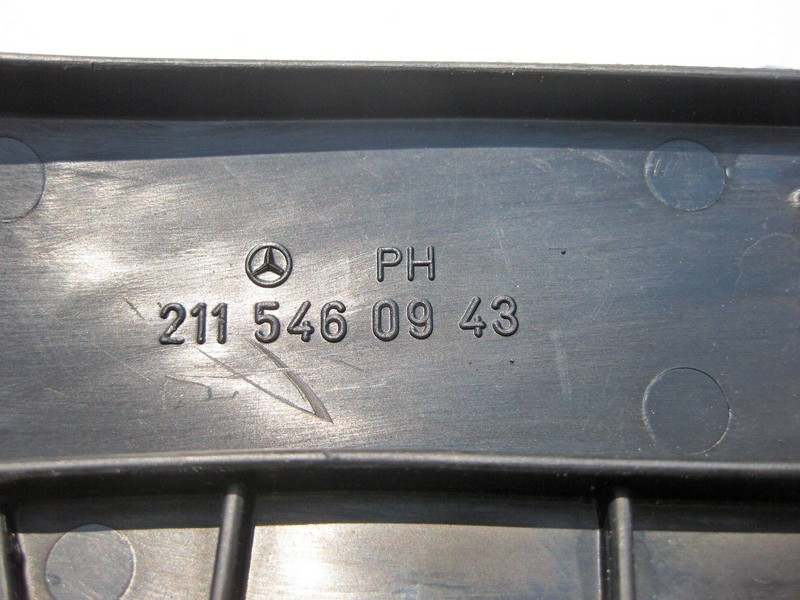 Mercedes-Benz  A2115460943 Пластиковий тримач електропроводів на задній правій колісній арці E-Class W211 CLS C219 Одесса - изображение 3