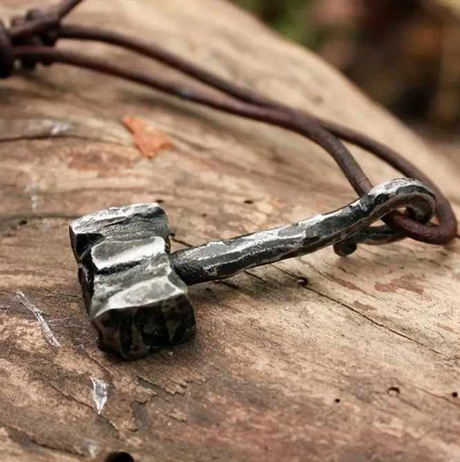 Чоловічий кулон підвіска в скандинавсьому стилі " Молот Тора Мйольнір" на шнурку 4*2 см. Київ - фото 4