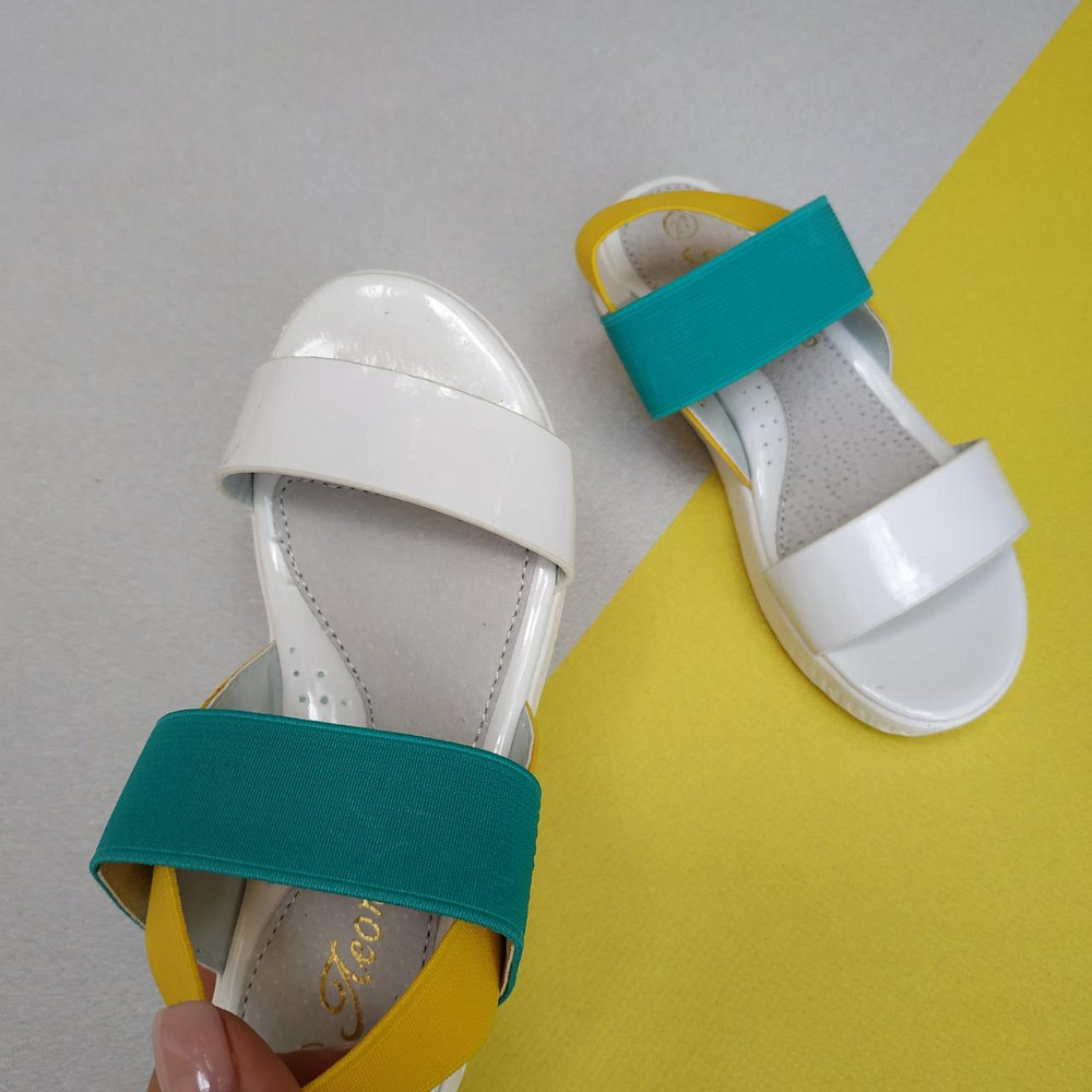 Босоножки для девочек 29 размер Киев - изображение 2