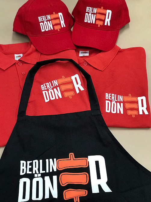 Футболки-поло/ фартухи/кепки з індивідуальним логотипом. Корпоративний одяг. Мерч. Чернівці - фото 1