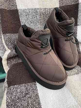 ITTS Угги жіночі ITTS шоколадні плащівка з натуральним мехом висота подошви 4/5 см розмір 38 41 Коломия