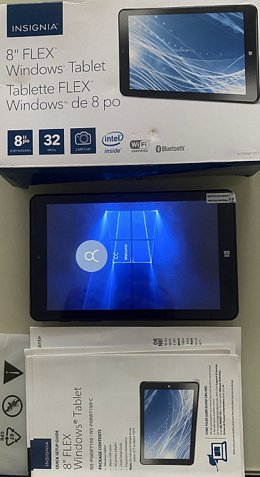 Планшет Insignia 8