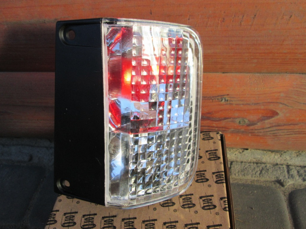 Ліхтар заднього ходу лівий Nissan Primastar 2010-2013 Ковель - фото 1