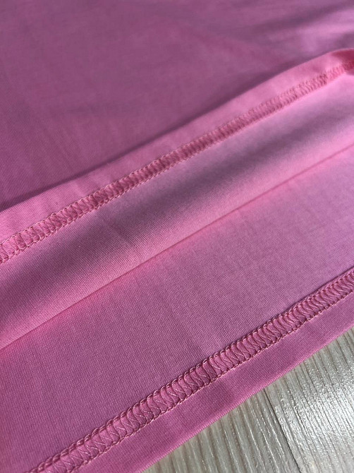 Футболка женская A-N 27009 оверсайз с вырезом в форме сердца с камнями, розовый, one size Киев - изображение 5