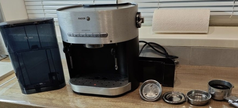 Кофеварка Рожкова Fagor CR-22. Киев - изображение 4