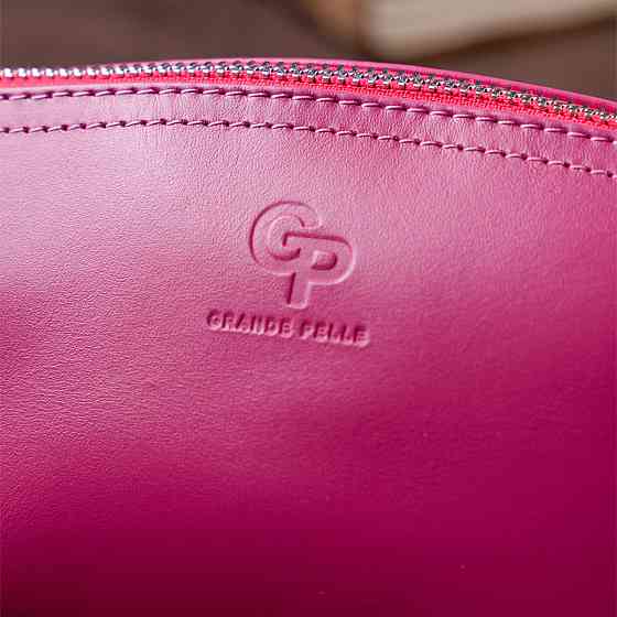 Жіноча косметичка зі шкіри Amelin Фуксія (GRANDE PELLE) Київ